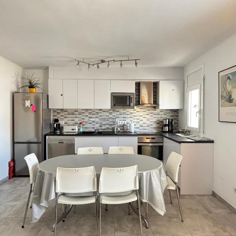 GLOBAL-IMMO 3361 MONICA 7 - Two-Bedroom Superior Apartment - 5