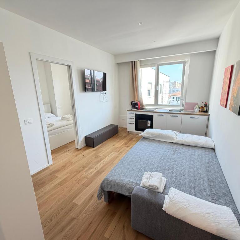 Milano Bicocca M5 - 5 Suites & Parking - One-Bedroom Deluxe Apartment - 20