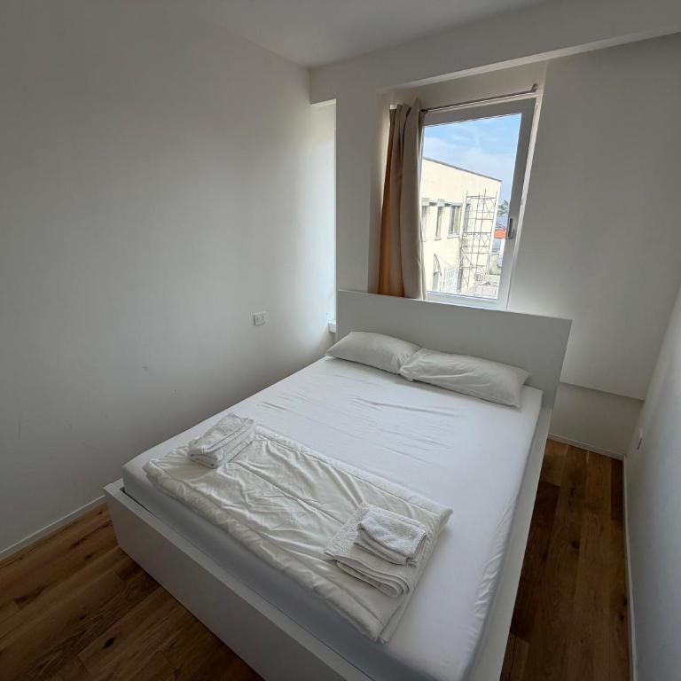 Milano Bicocca M5 - 5 Suites & Parking - One-Bedroom Deluxe Apartment - 19
