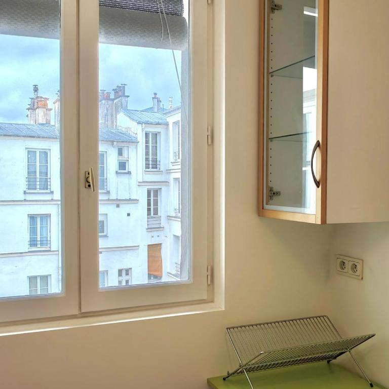 Walk to Luxembourg Garden Paris Studio for 2 - Appartement 1 Chambre - 12