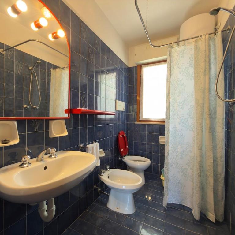 Piscina, Parcheggio, Campi sportivi - Valbella 12 - Two-Bedroom Apartment - 12