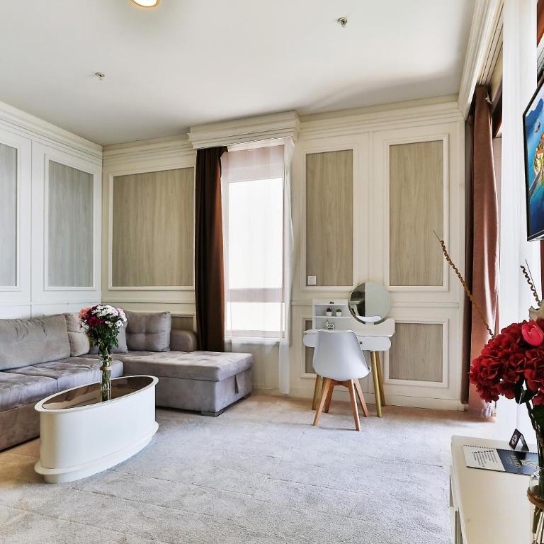 Royalisa Suites & Residence - Rafailovici Beachfront Luxury Living - Deluxe Suite with Sea View - 10