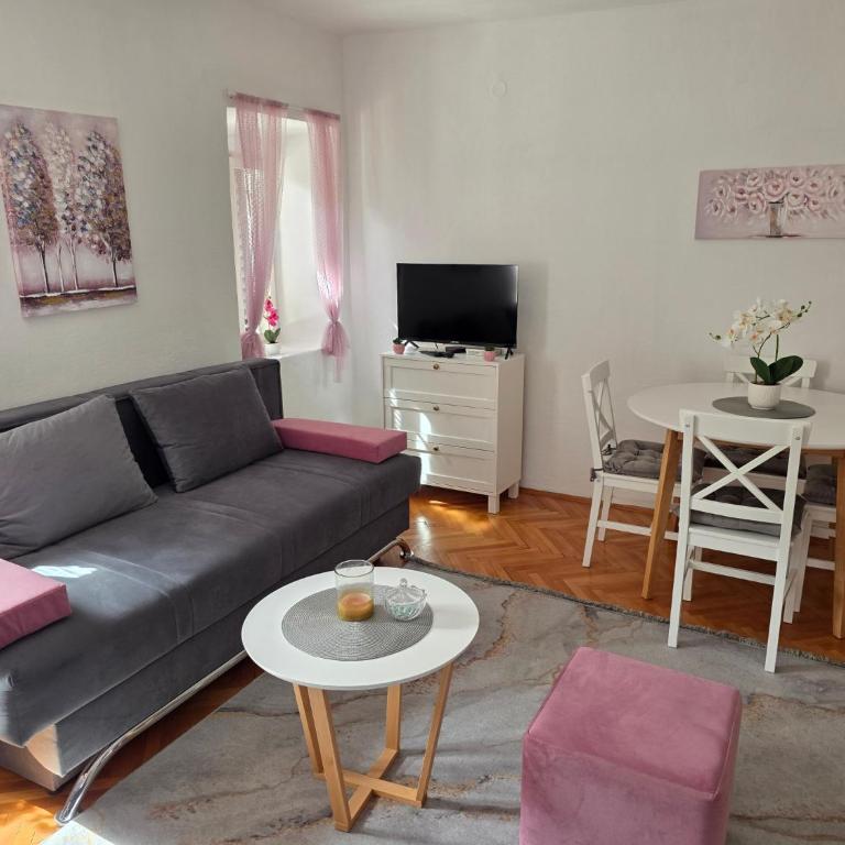 Apartman Old Town - Apartman sa 1 Spavaćom Sobom - 2