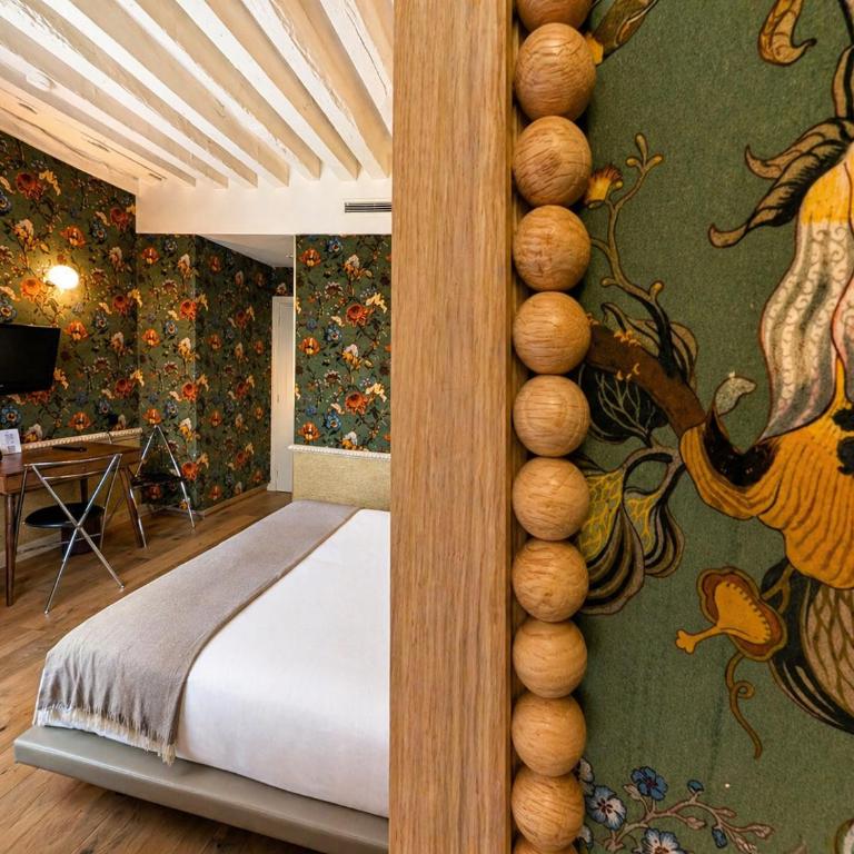 Hôtel de Notre-Dame - Chambre Double Supérieure - 2