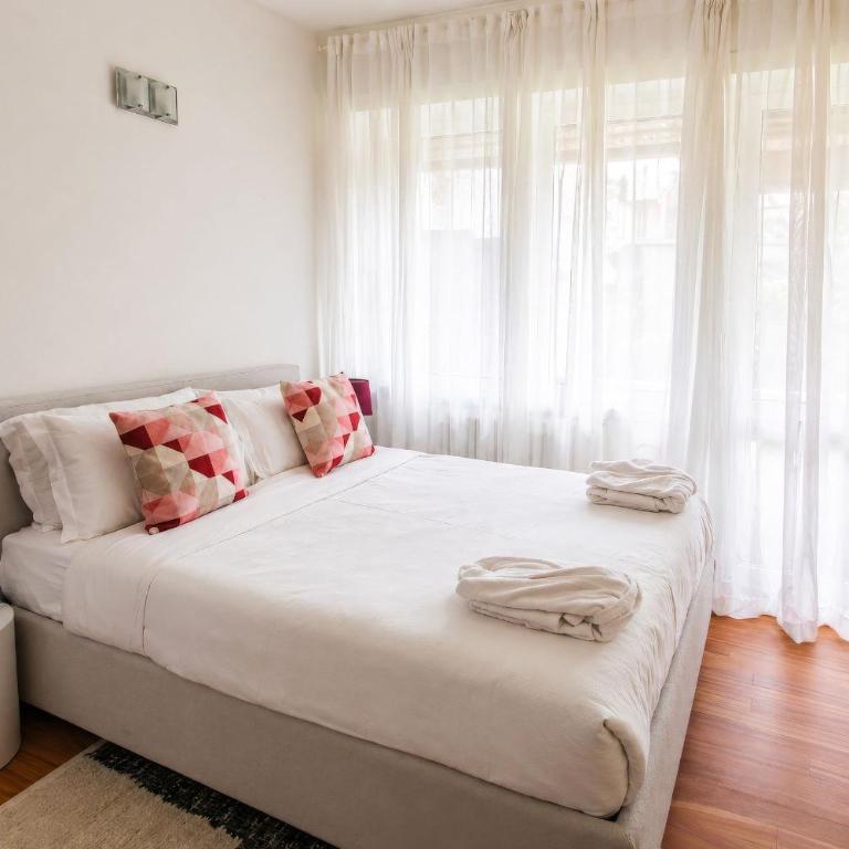 Como Prestige Centro Apartment By Icon7 Luxury - Two-Bedroom Apartment - 70