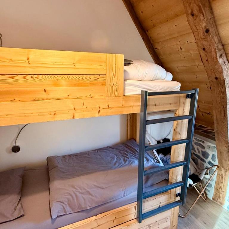Buron Lou Fenestrou Le Mont Dore 4pers - Maison 2 Chambres - 4