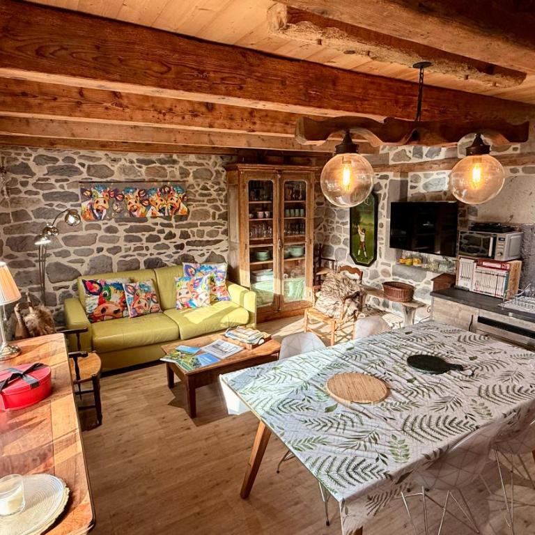 Buron Lou Fenestrou Le Mont Dore 4pers - Maison 2 Chambres - 6