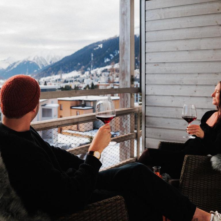 AMERON Davos Swiss Mountain Resort - Junior Suite - 4