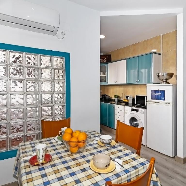 Valencia Canyamelar Beach Apartments - One-Bedroom Apartment - 14
