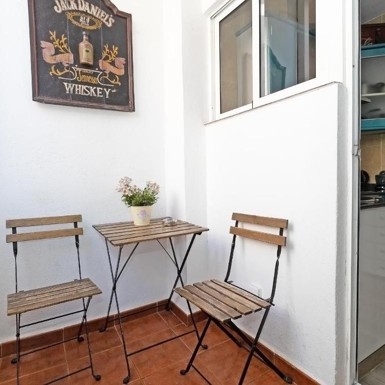 Valencia Canyamelar Beach Apartments - One-Bedroom Apartment - 17