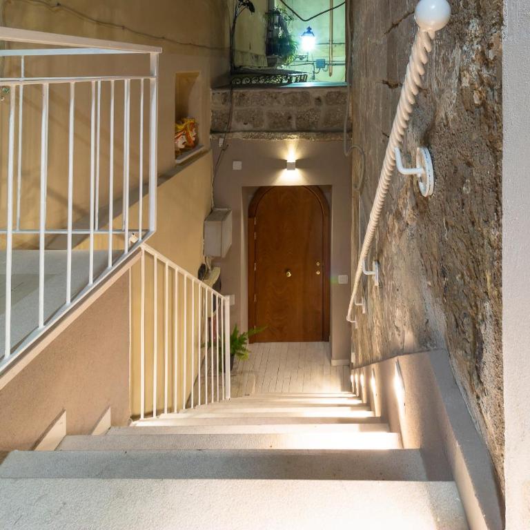 Vivaldo Suite Fuoro Leucosia - Boutique Apartment in the heart of Sorrento - One-Bedroom Apartment - 38