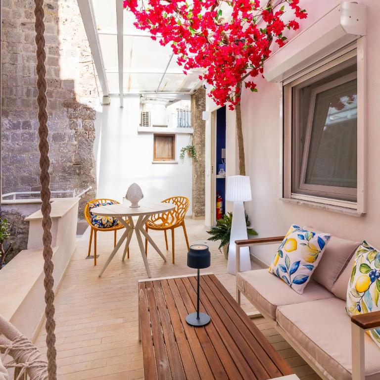 Vivaldo Suite Fuoro Leucosia - Boutique Apartment in the heart of Sorrento - One-Bedroom Apartment - 35