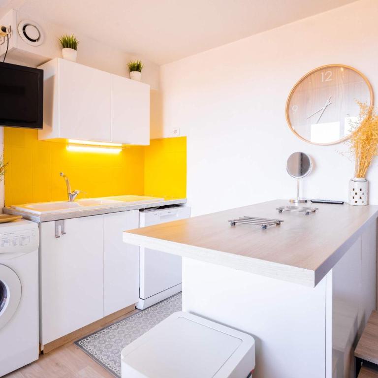 beautiful & cosy flat, only 5min - Apartamento - 12