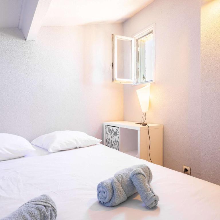 beautiful & cosy flat, only 5min - Apartamento - 19