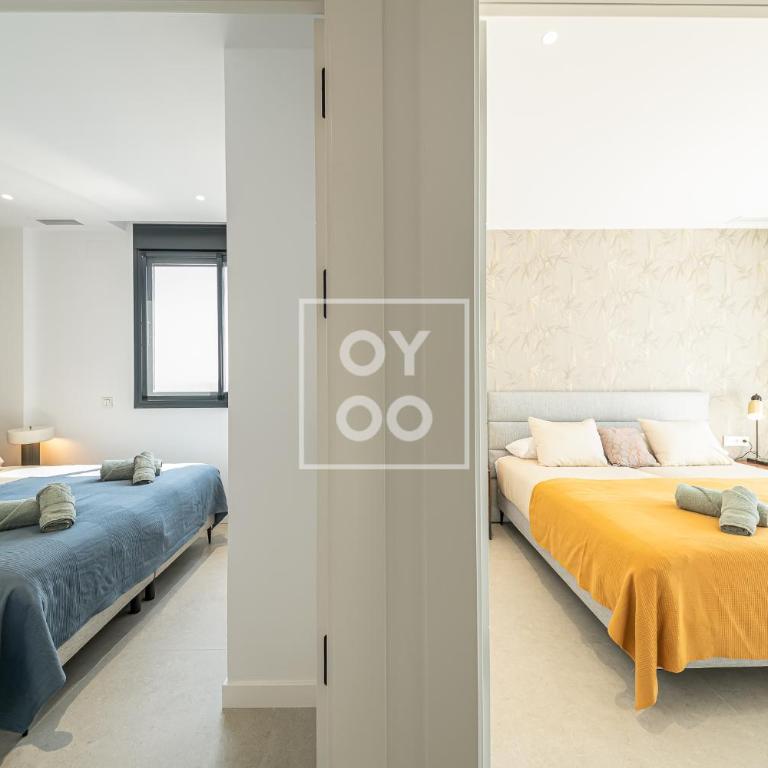 Sierra y Sal - designer villa, heated saltwater pool, mountain and sea views - by OYOOSTAYS - Casa Vacacional de 3 dormitorios - 27