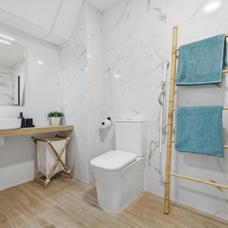 Moderno Loft, Adaptado, Smart TV, AC, 3Pax, - One-Bedroom Apartment - 23