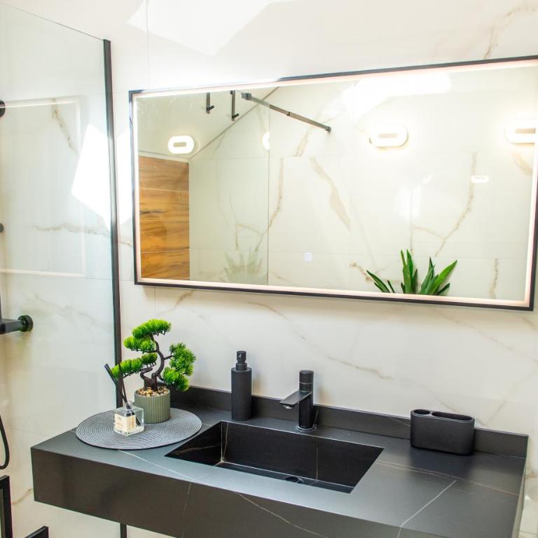 Mostar Comfort Suites with Free Parking - Two-Bedroom Apartment - 10