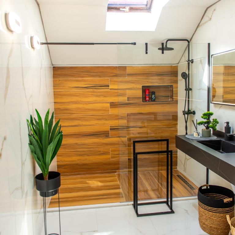 Mostar Comfort Suites with Free Parking - Two-Bedroom Apartment - 24