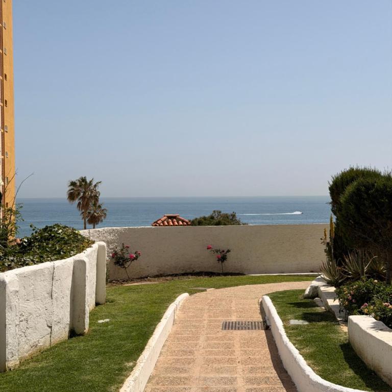 Breathtaking Sea Views Calahonda - EaW Homes - Apartamento de 3 dormitorios con vistas al mar - 5