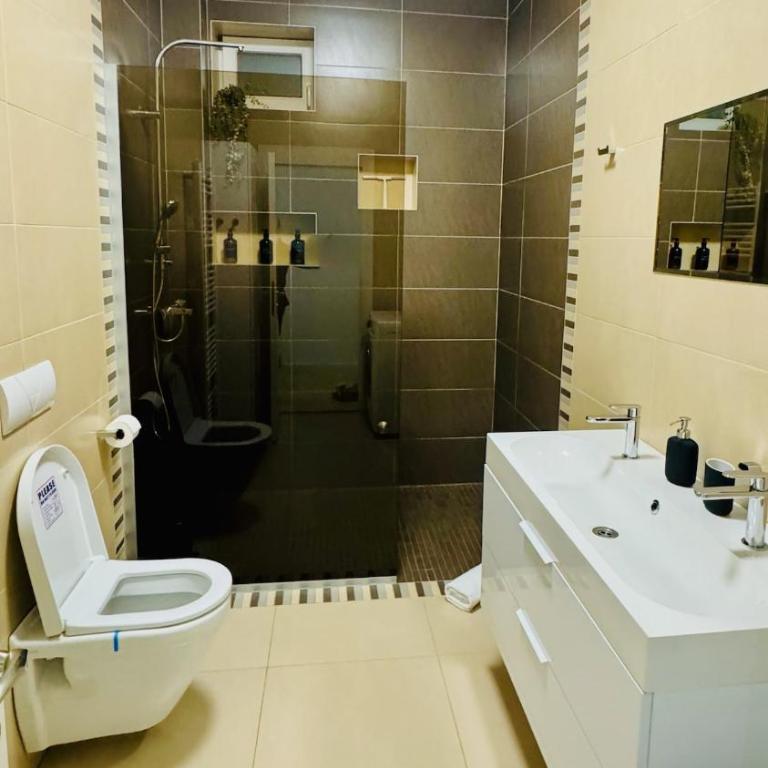 Apartment Atelier 81 with parking - Apartman sa 2 Spavaće Sobe - 20