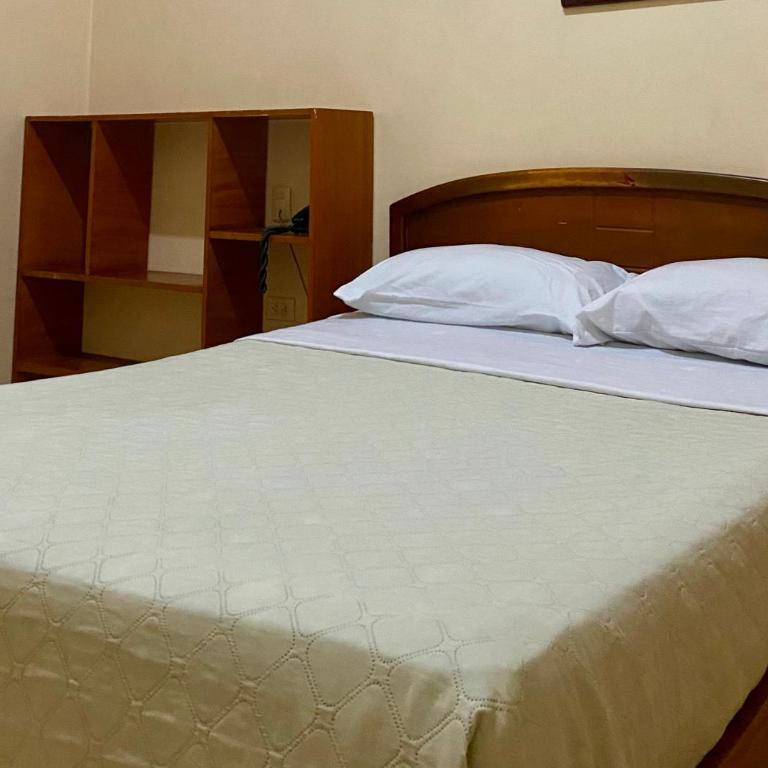 Hostal Estrella - Double Room - 16