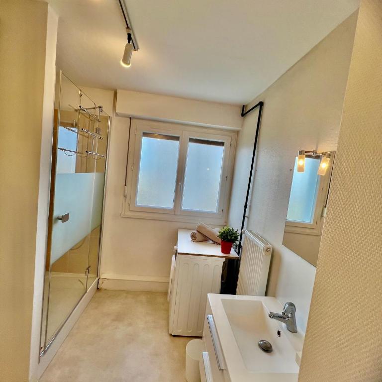 Le repère tranquille - F2 spacieux, proche gare - Apartment mit 1 Schlafzimmer - 4