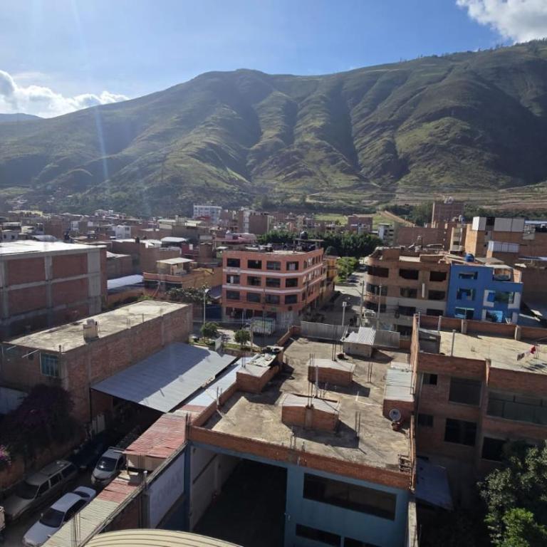 Departamentos Amoblados en Huanuco - Apartamento de 3 dormitorios - 2