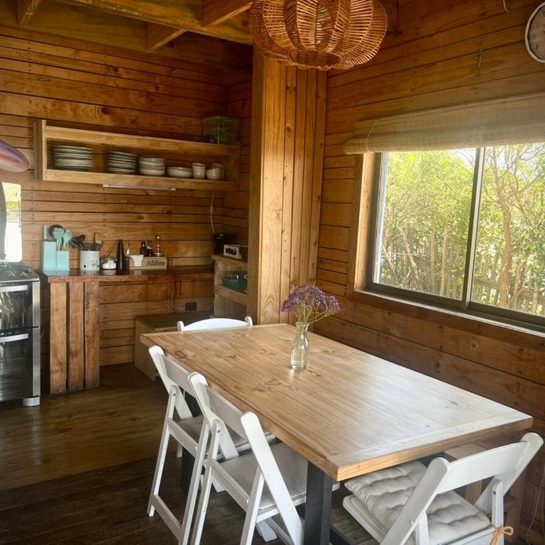 Pupuya Surf House - Three-Bedroom House - 8