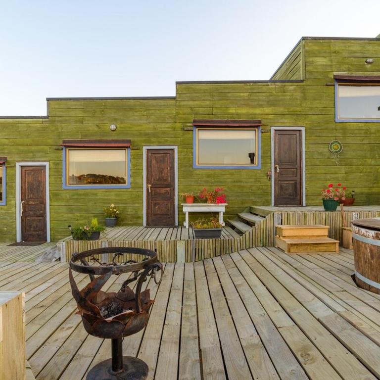 Pupuya Surf House - Three-Bedroom House - 14