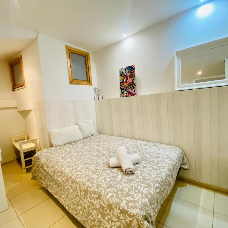 016 DUPLEX centric - Two-Bedroom Apartment - 2