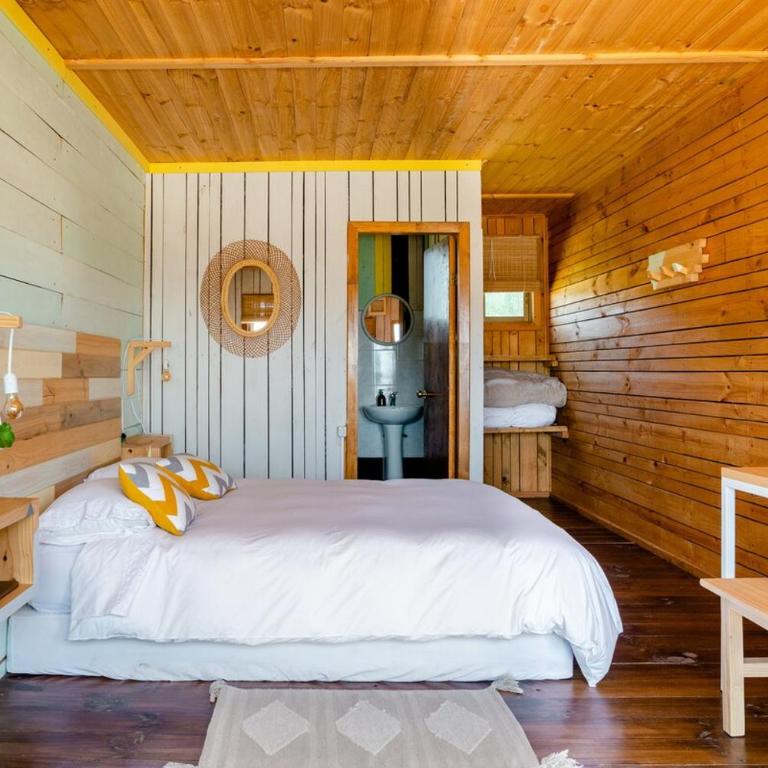 Pupuya Surf House - Three-Bedroom House - 28