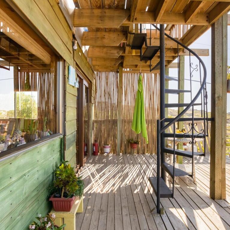 Pupuya Surf House - Three-Bedroom House - 36