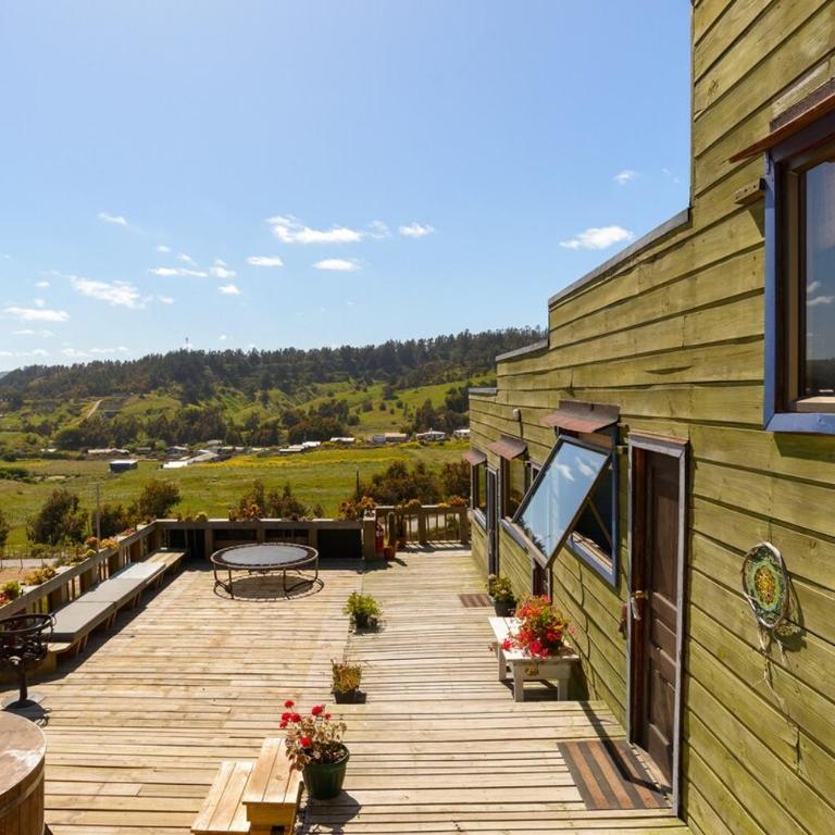 Pupuya Surf House - Three-Bedroom House - 48