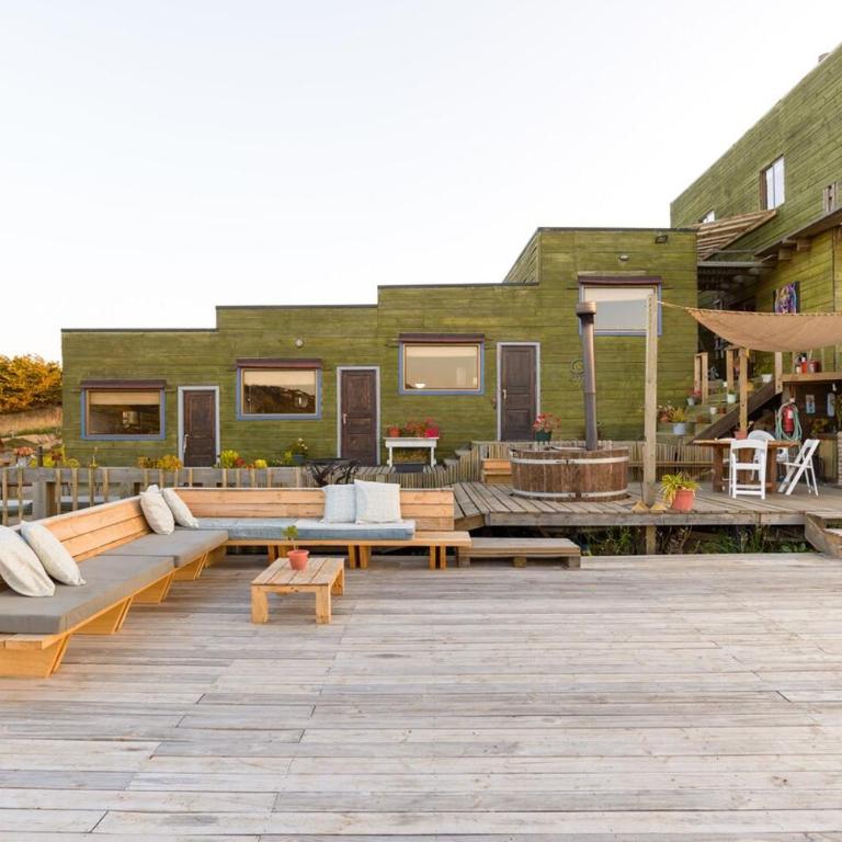 Pupuya Surf House - Three-Bedroom House - 58