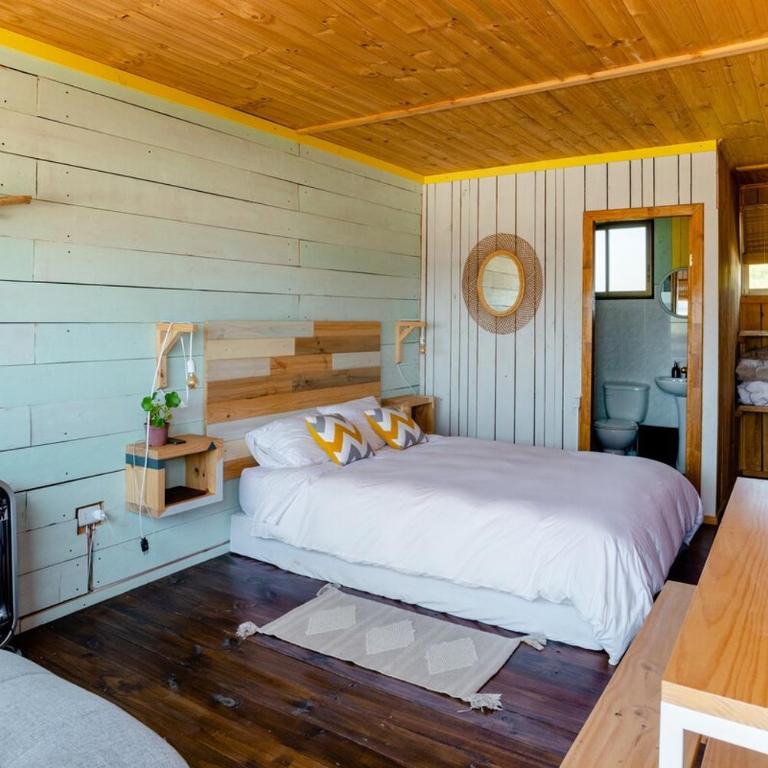 Pupuya Surf House - Three-Bedroom House - 60