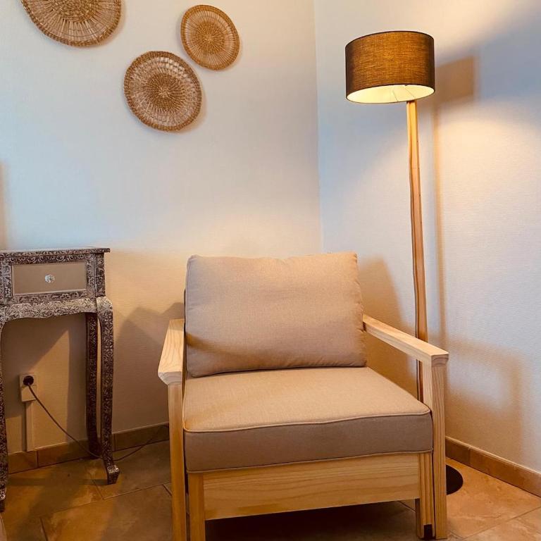 Rocas Rojas Sunset - One-Bedroom Apartment with Terrace - 35