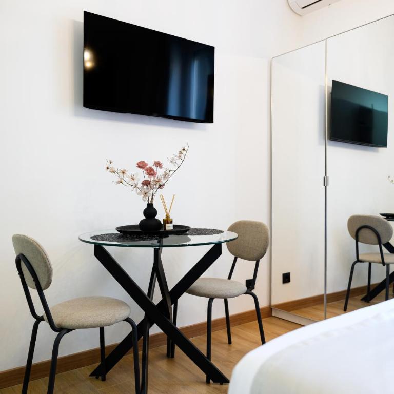 Knez Mihailova perfect studio in the main CENTER of Belgrade - Deluxe Queen Studio - 5
