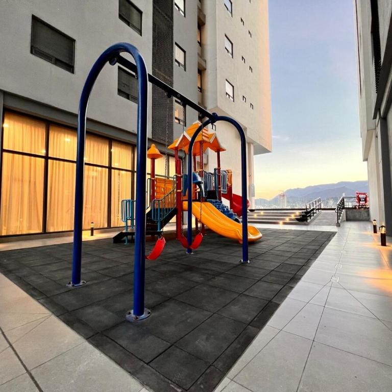 Monteleva Central, Monterrey Centro, Pool, Premium Location - Three-Bedroom Apartment - 22