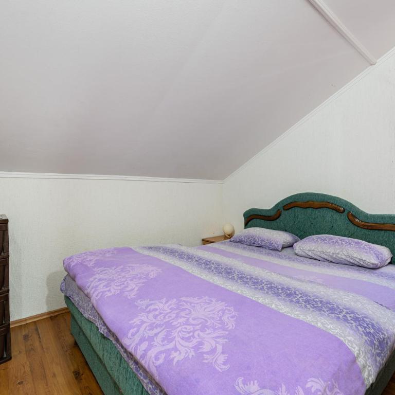 Sunset Point Apartment - One-Bedroom Apartment with Sea View and Balcony - 3