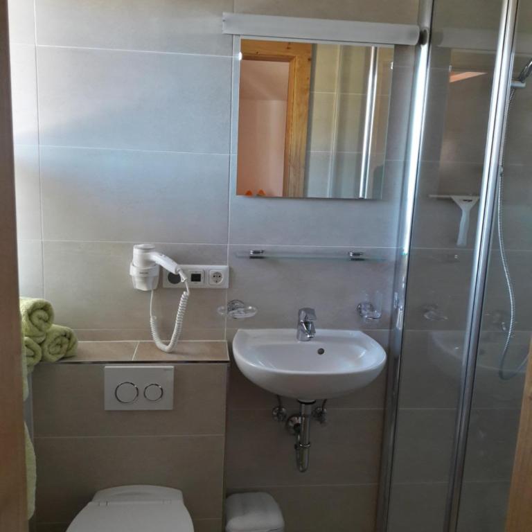 Ferienwohnung Zirmheim - Apartment mit 3 Schlafzimmern und Balkon - 28