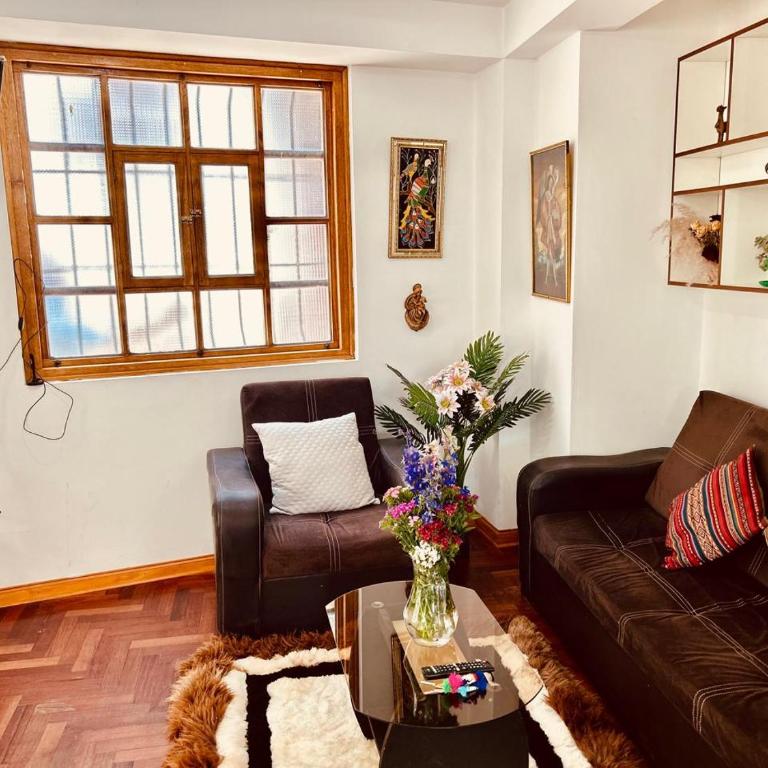 San Blas Charm - 3BR with Views - Three-Bedroom Apartment - 11
