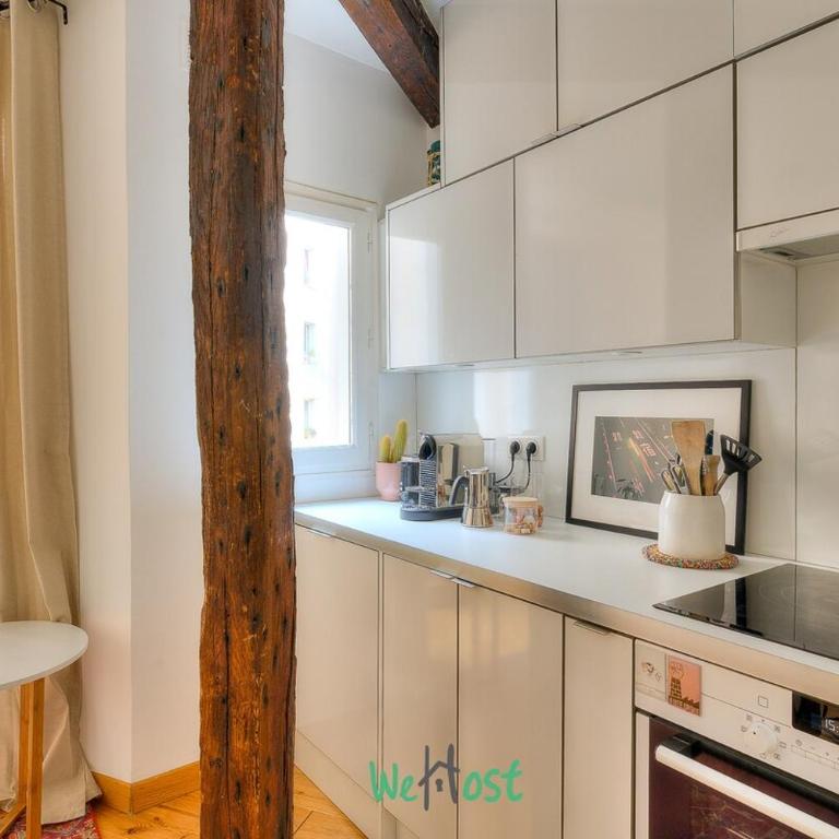 Parisian getaway in a beautiful apartment for 2 - Apartment - 6