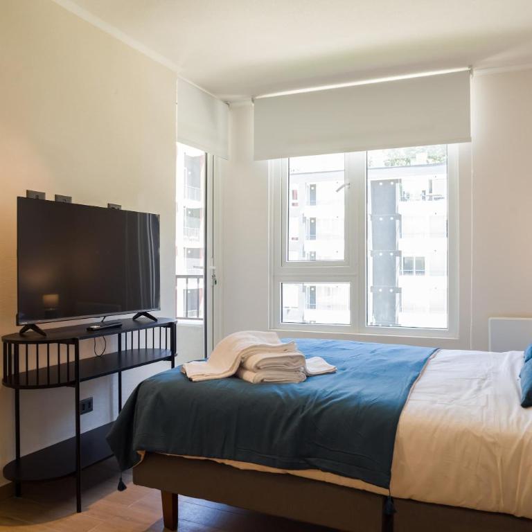 Chic Providencia Apt 2BR 2BA Sleeps 5 - Apartment - 42