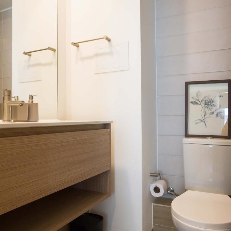 Chic Providencia Apt 2BR 2BA Sleeps 5 - Apartment - 9