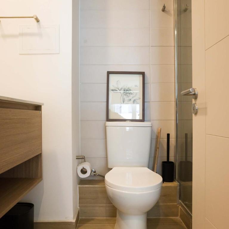 Chic Providencia Apt 2BR 2BA Sleeps 5 - Apartment - 14