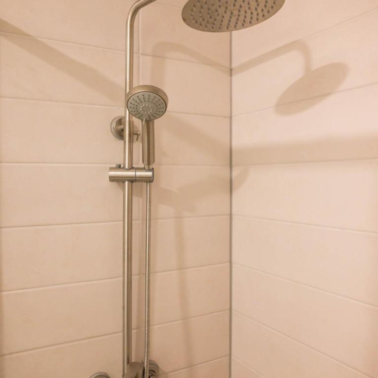 Chic Providencia Apt 2BR 2BA Sleeps 5 - Apartment - 35