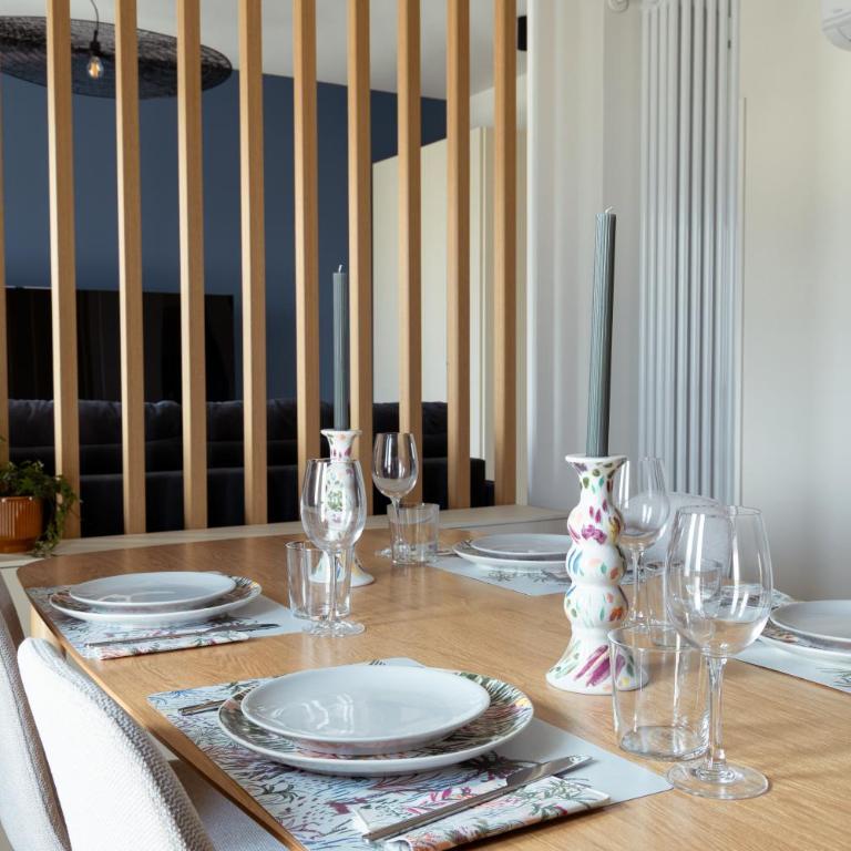 GuestHost -Carducci Attics - Penthouse Apartment - 30