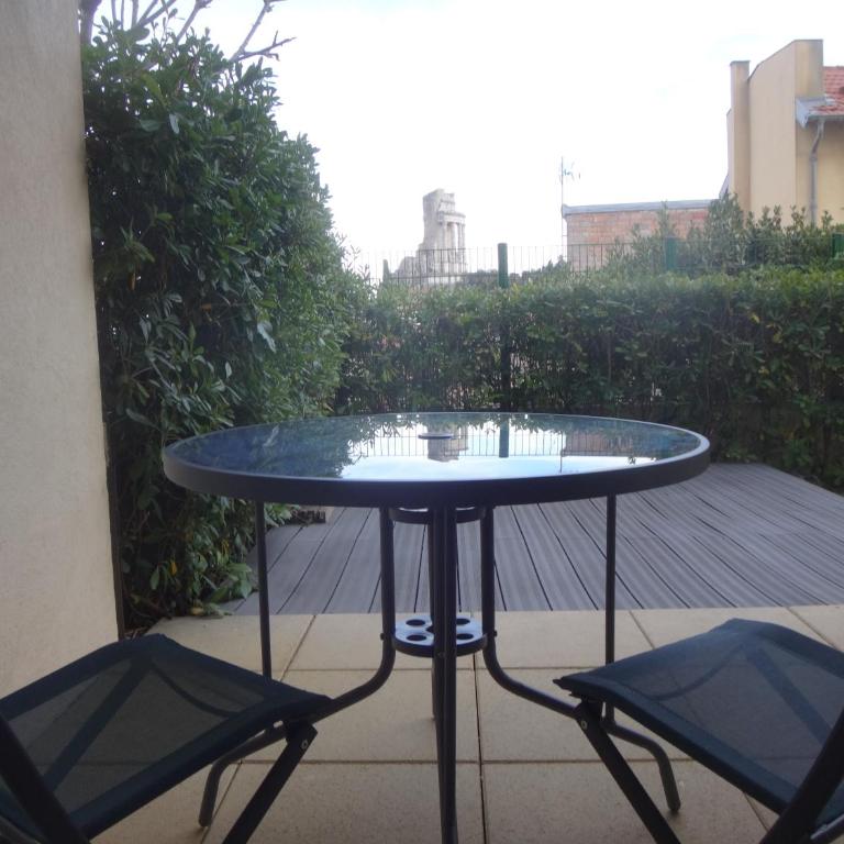 Charmant 2 p terrasse jardin la turbie - Appartement 1 Chambre - 1