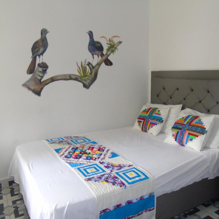 Vista Farallones Hostel - Family Double Room - 2