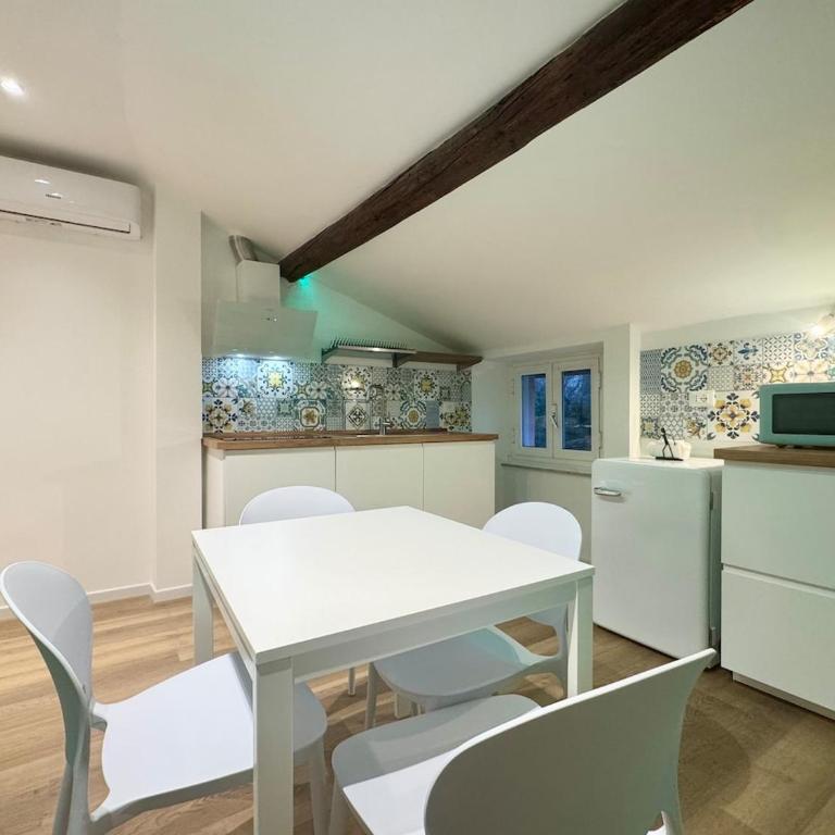 Cozy Apartment! Close to Beach & City Port - Appartamento con 3 Camere da Letto - 16